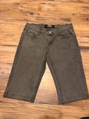 Azur Jean Company Women’s Gray Denim Bermuda Shorts 0068